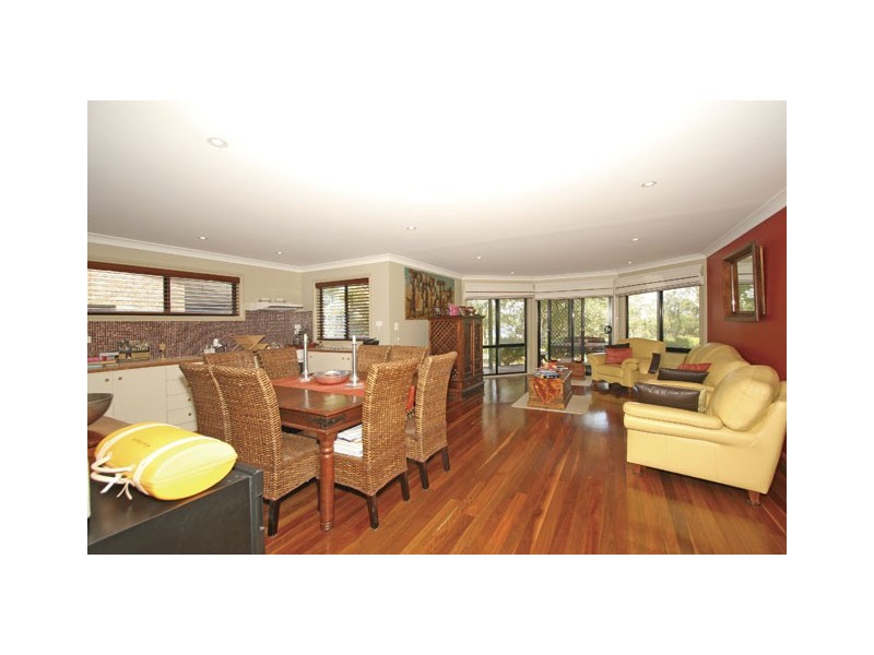 18 View Parade, Saratoga NSW 2251