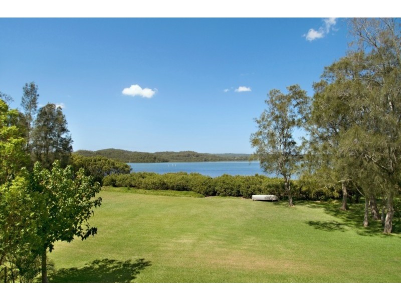 6 Seabreeze Ave, Kincumber NSW 2251