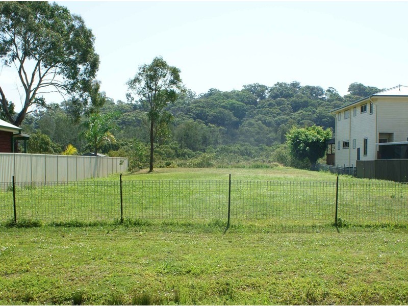 18 Pyang Avenue, Davistown NSW 2251