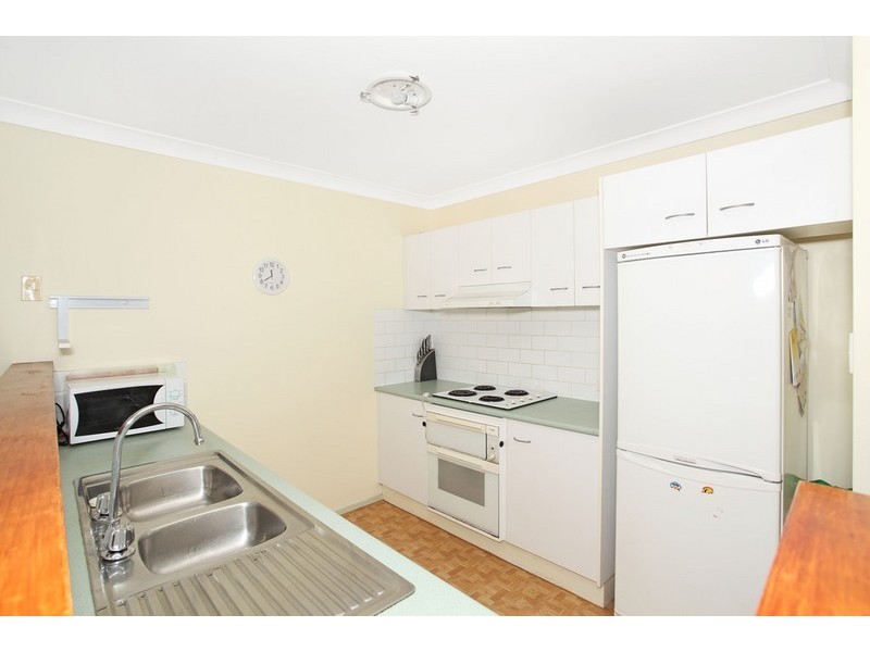1/30 Christle Street, Green Point NSW 2251