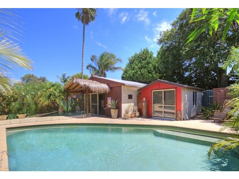 22 Pine Avenue, Davistown NSW 2251