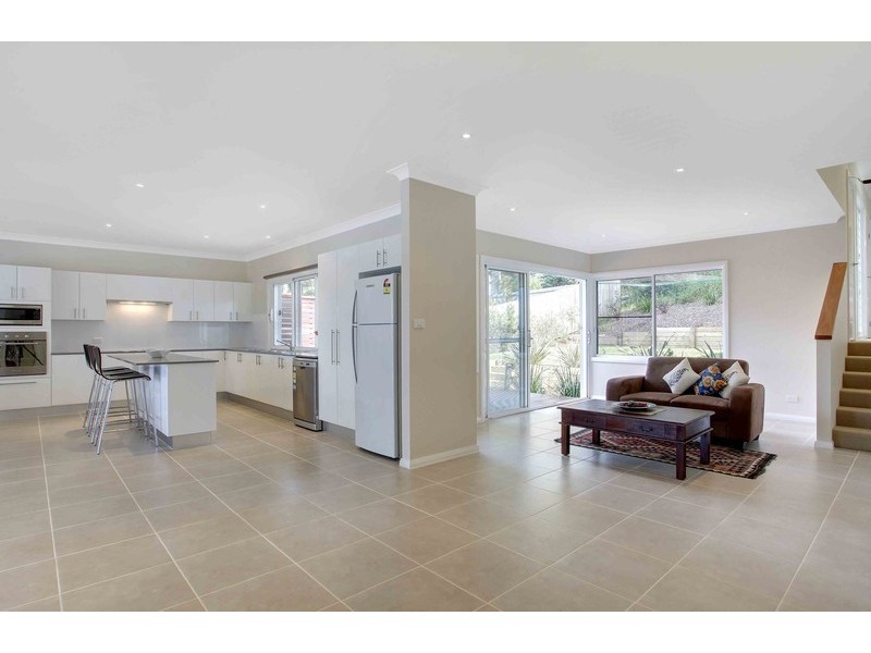 99 Broadwater Drive, Saratoga NSW 2251