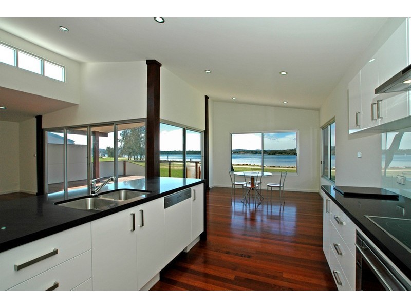 162 North Burge Rd, Woy Woy NSW 2256