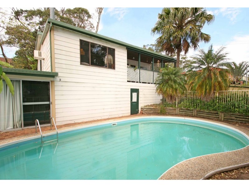 16 Malumba Ave, Saratoga NSW 2251