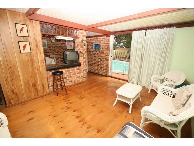 16 Malumba Ave, Saratoga NSW 2251