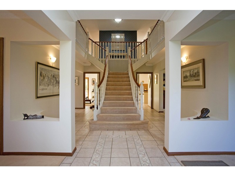 10 Robertson Court, Terrigal NSW 2260