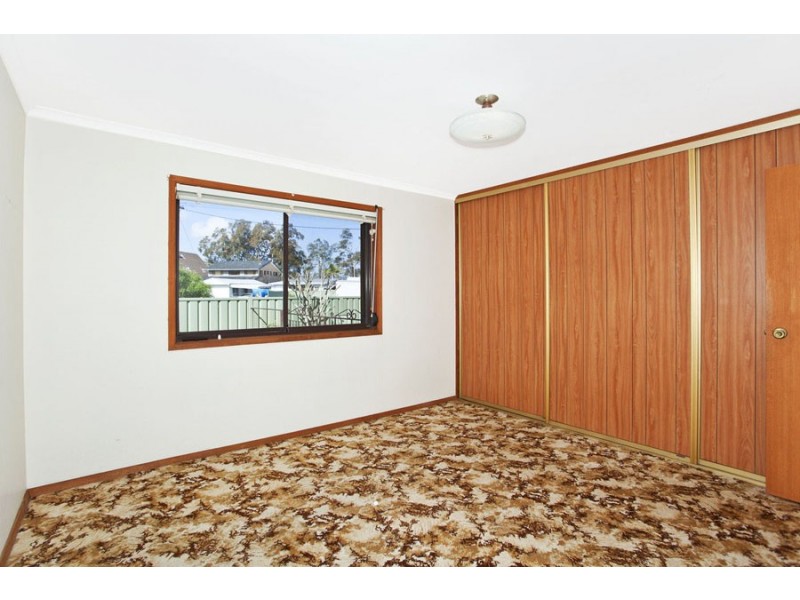 6 Paringa Avenue, Davistown NSW 2251