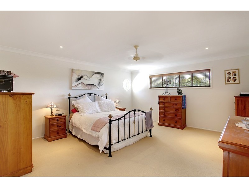 61a Tramway Rd, North Avoca NSW 2260