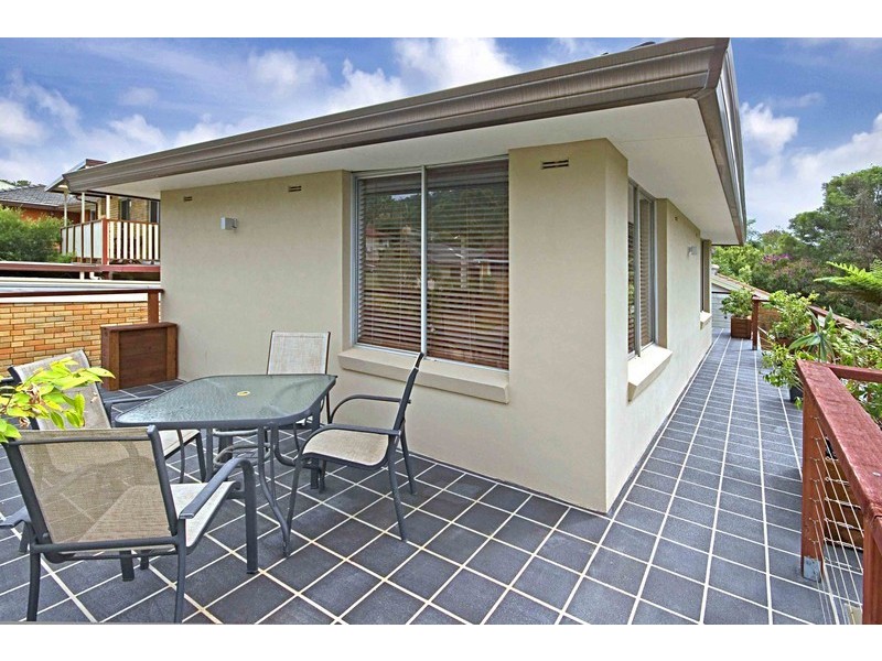 1/2 Brentwood Ave, Point Clare NSW 2250