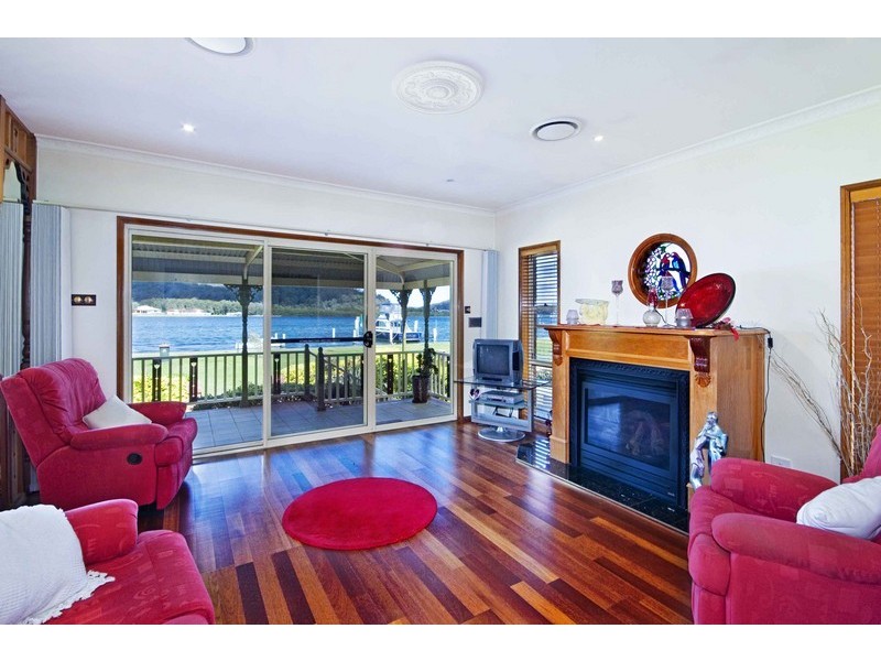 53 Paringa Avenue, Davistown NSW 2251