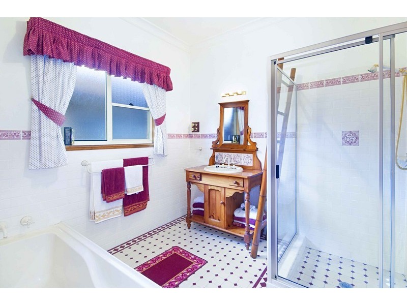 53 Paringa Avenue, Davistown NSW 2251