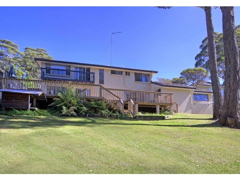 301b The Round Drive, Avoca Beach NSW 2251