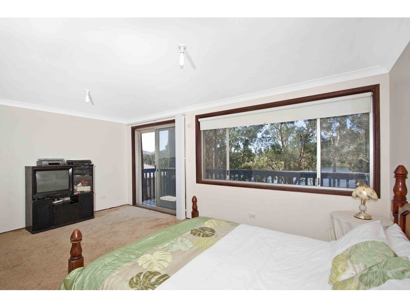 301b The Round Drive, Avoca Beach NSW 2251