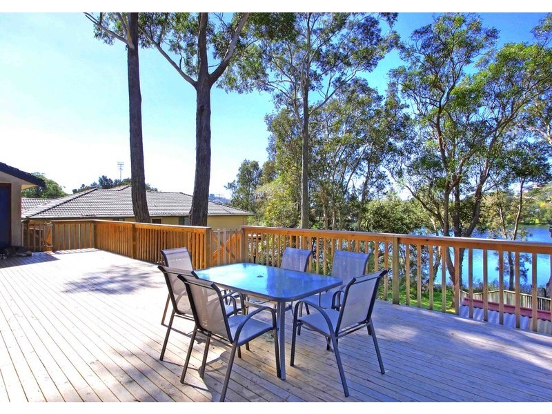 301b The Round Drive, Avoca Beach NSW 2251
