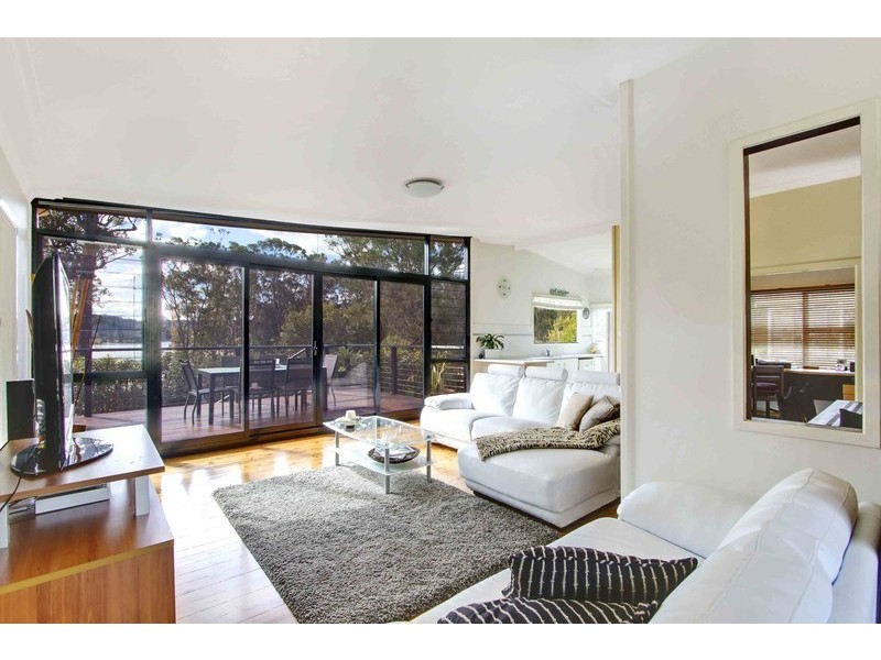 161B The Round Drive, Avoca Beach NSW 2251