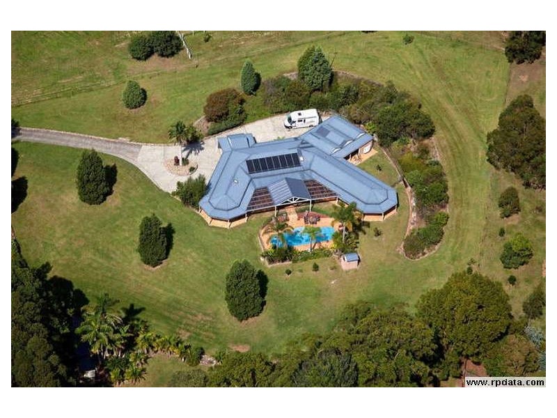 67 Picketts Valley Rd, Picketts Valley NSW 2251