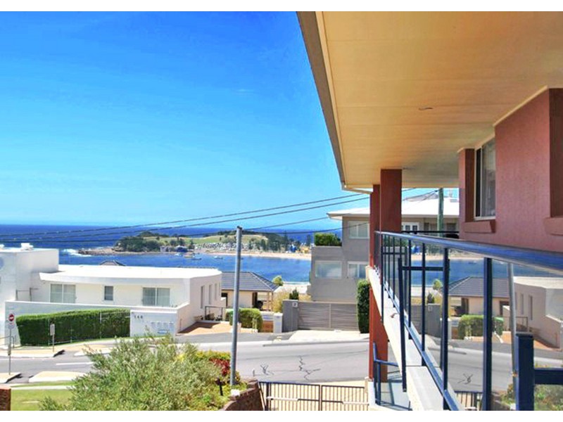 11 Barnhill Road, Terrigal NSW 2260
