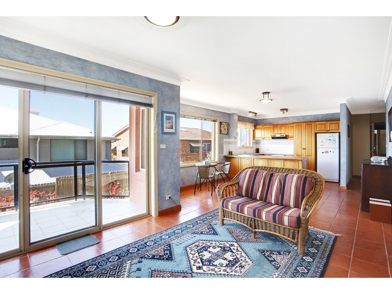 11 Barnhill Road, Terrigal NSW 2260