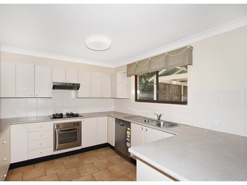 3 Leeside Rd, North Avoca NSW 2260