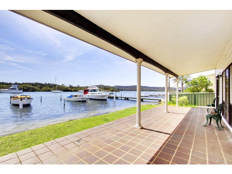 62 Shelly Beach Rd, Empire Bay NSW 2257
