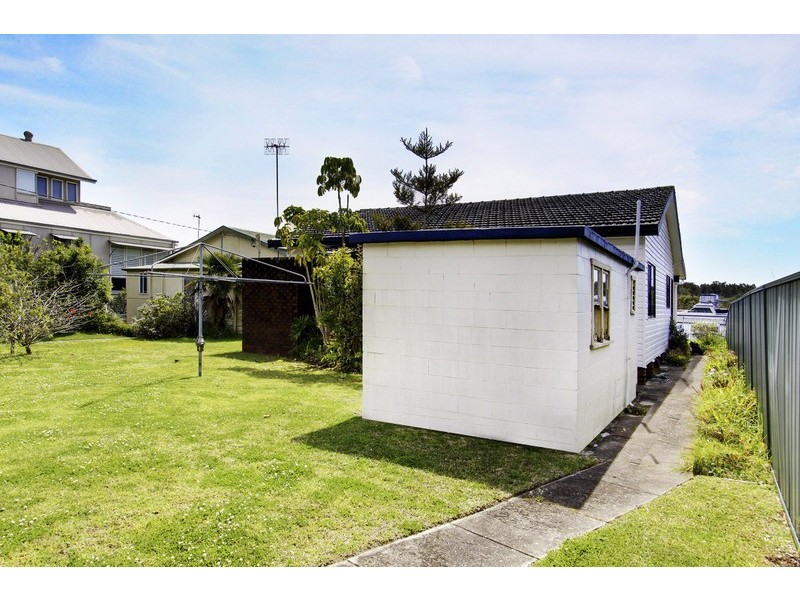 62 Shelly Beach Rd, Empire Bay NSW 2257