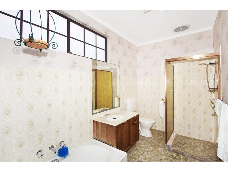 62 Shelly Beach Rd, Empire Bay NSW 2257