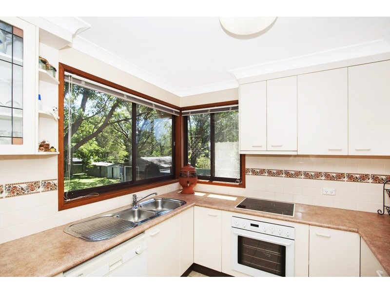 63 Kincumber Crescent, Davistown NSW 2251