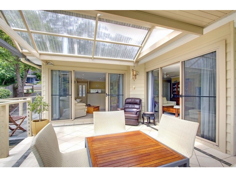 17 Reynolds Road, Avoca Beach NSW 2251