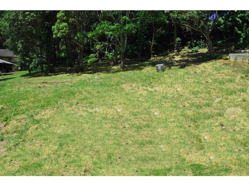 65A Tramway Rd, North Avoca NSW 2260