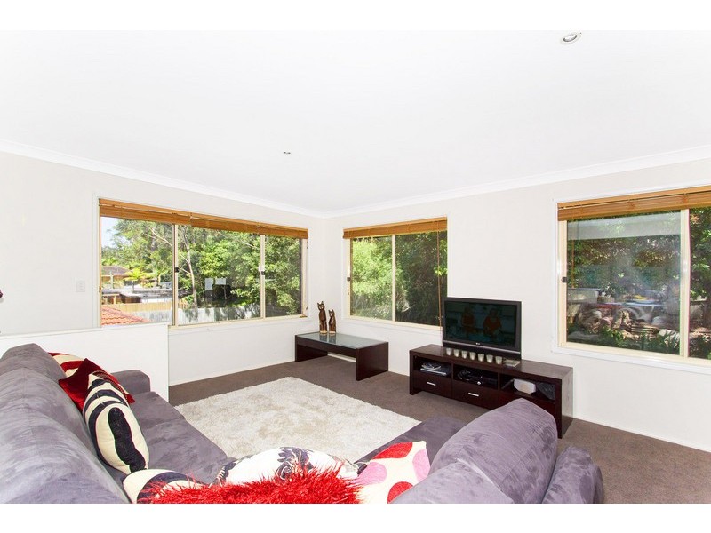 75 Surf Rider Avenue, North Avoca NSW 2260