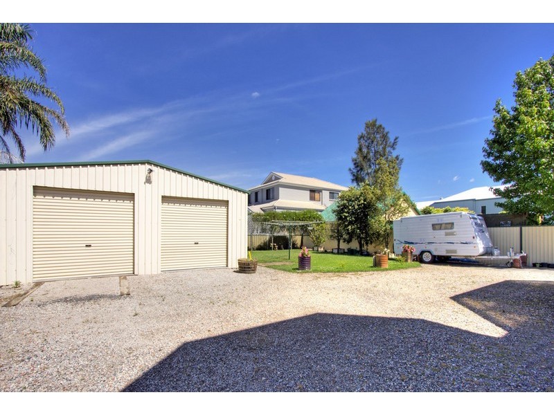 9 Mimosa Av, Saratoga NSW 2251