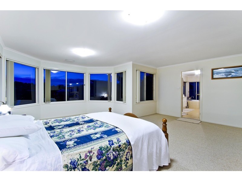 9 Mimosa Av, Saratoga NSW 2251