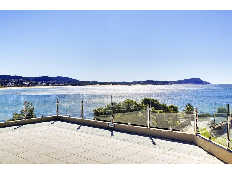 18 Terrigal Esplanade, Terrigal NSW 2260