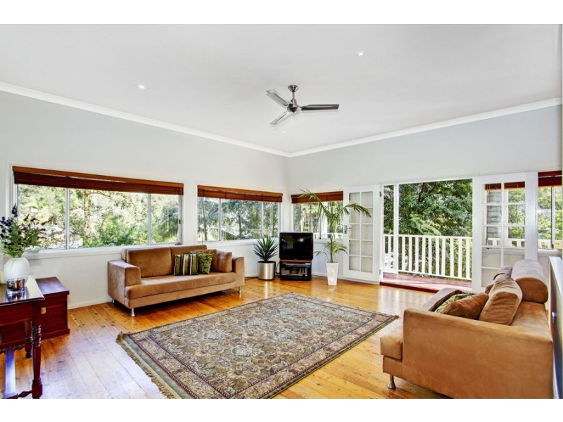 101 Lake Shore Drive, North Avoca NSW 2260