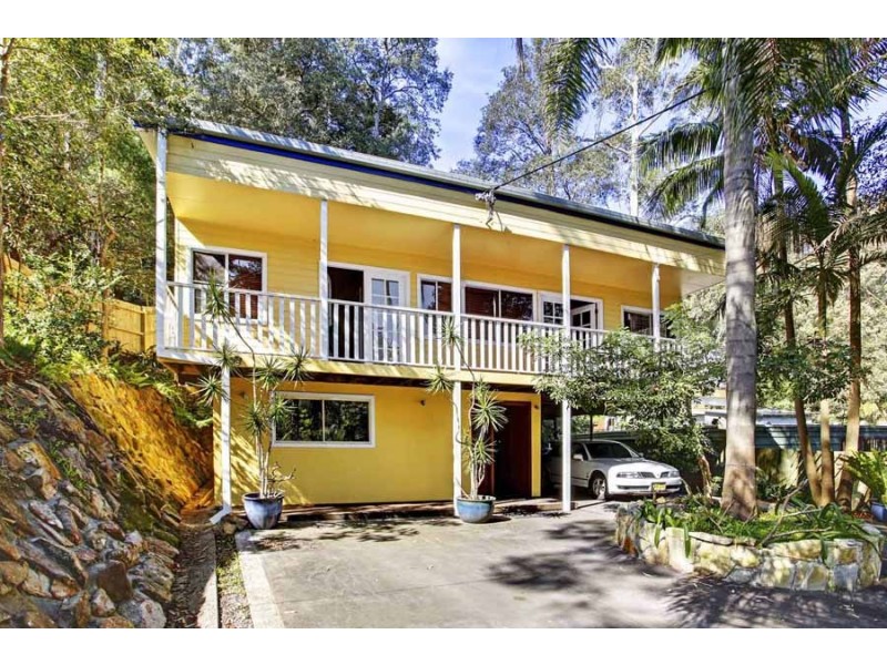 101 Lake Shore Drive, North Avoca NSW 2260