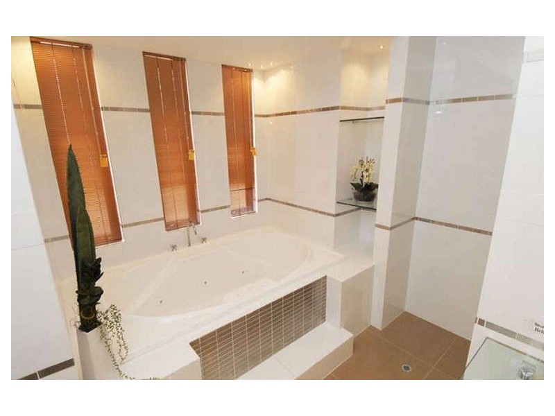 25 Caversham Bend, Southern River WA 6110