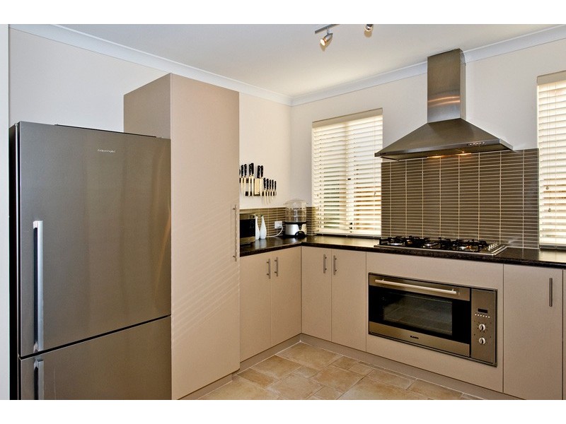 9  LONGVIEW WAY, The Vines WA 6069
