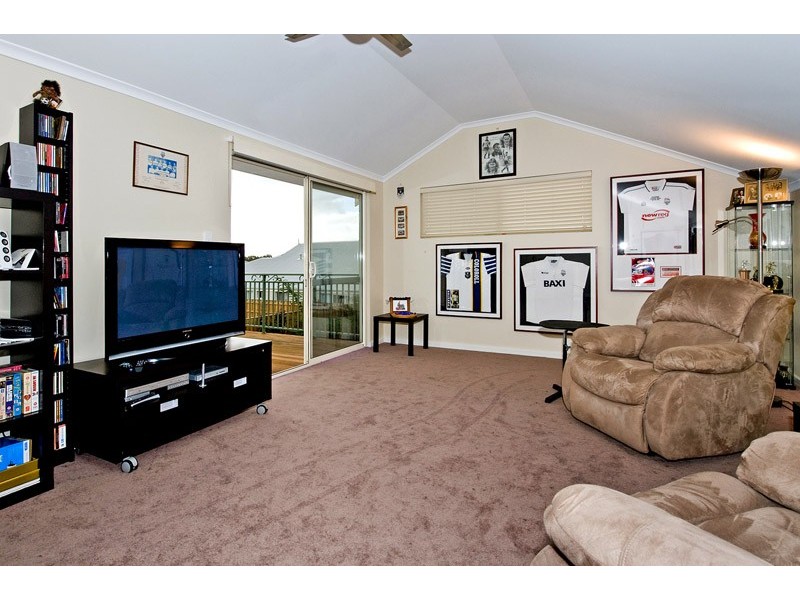 9  LONGVIEW WAY, The Vines WA 6069