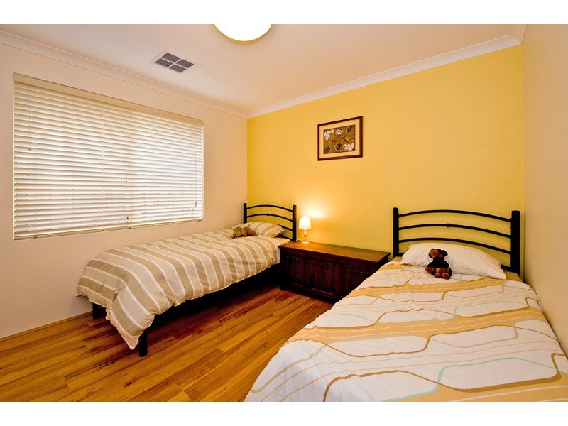 9  LONGVIEW WAY, The Vines WA 6069