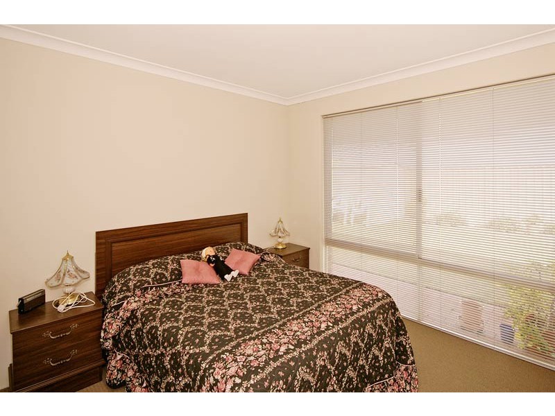 8 Kerkeri Heights, Lakelands WA 6210