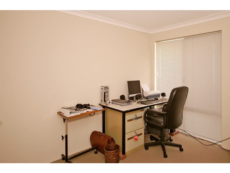 8 Kerkeri Heights, Lakelands WA 6210