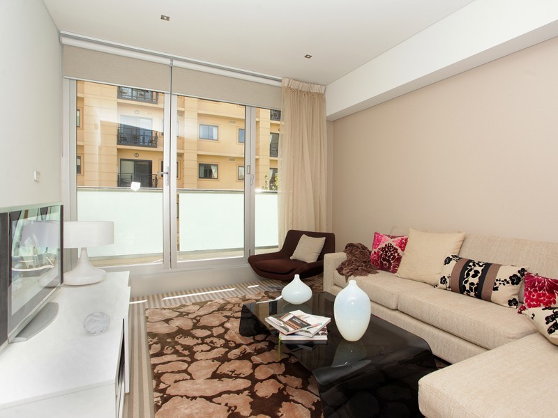 14/8 Victoria Ave, Perth WA 6000