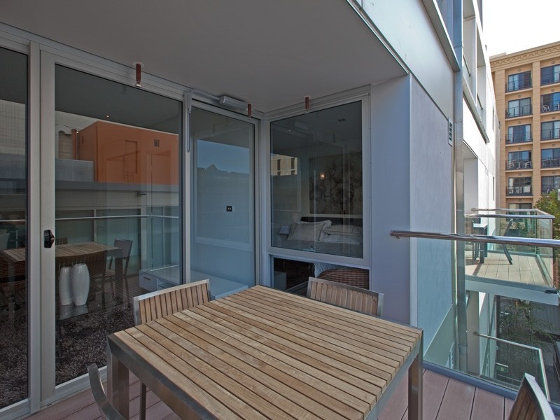 16/8 Victoria Ave, Perth WA 6000