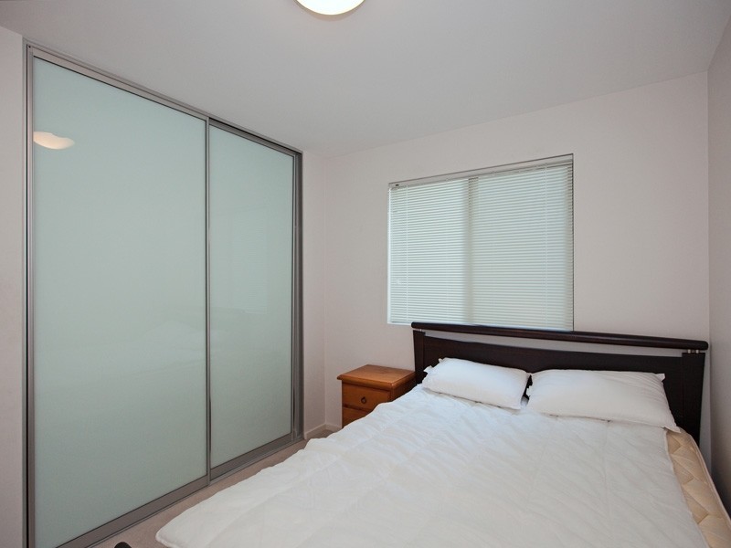 62/128 Adelaide Tce, Perth WA 6000