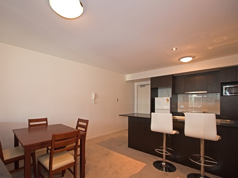 62/128 Adelaide Tce, Perth WA 6000