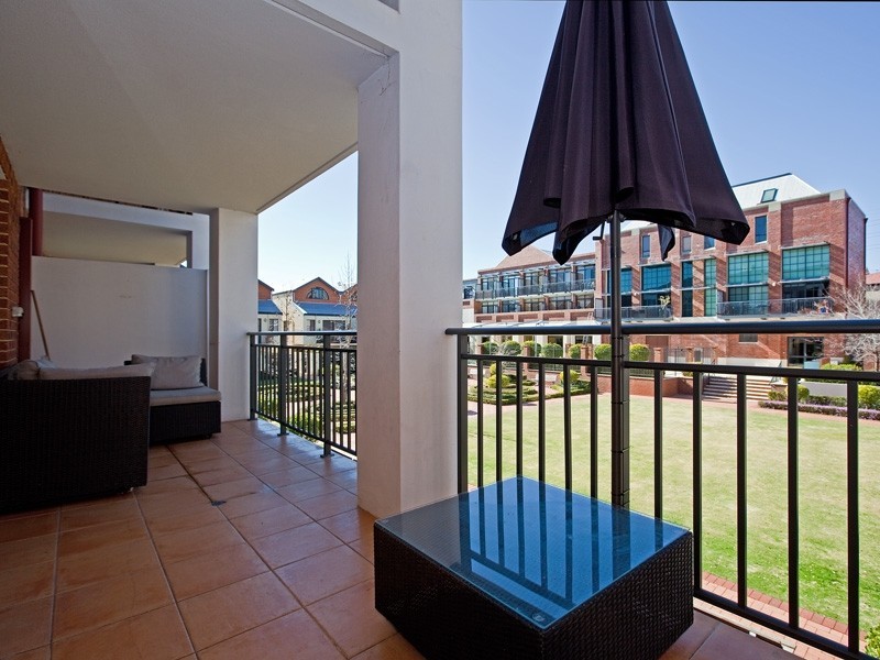 2/20 Pendal Lane, Perth WA 6000