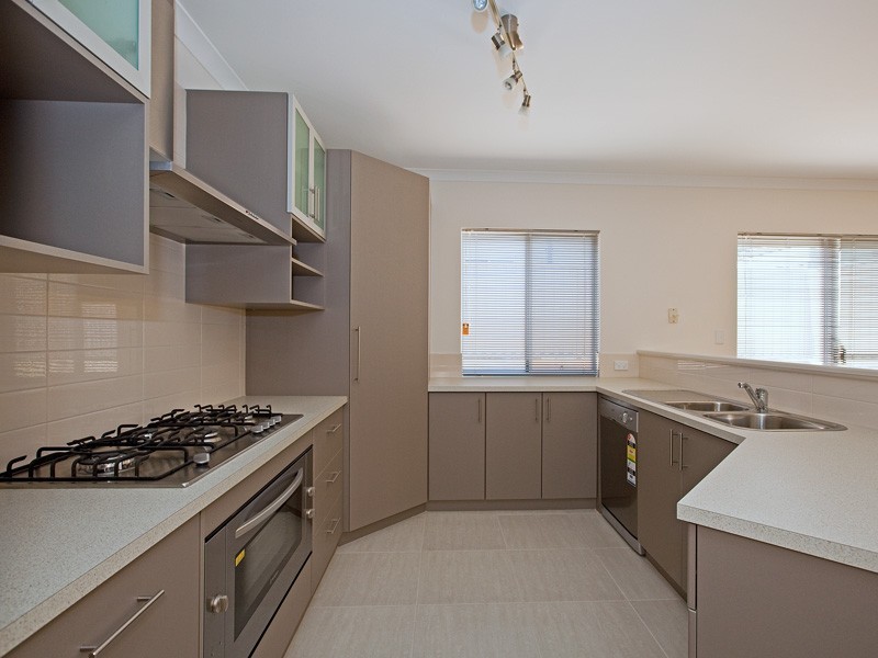 1/50 Katanning Street, Bayswater WA 6053