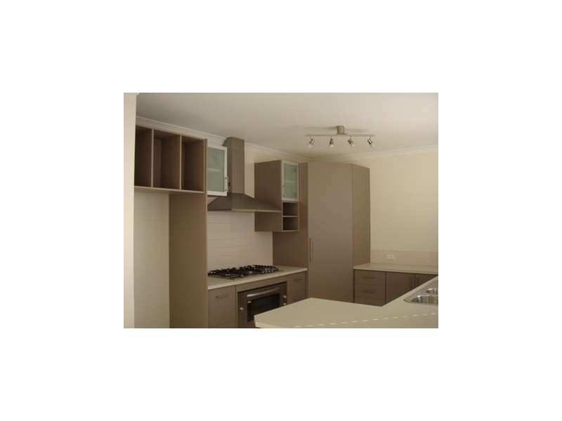 4/50 Katanning Street, Bayswater WA 6053