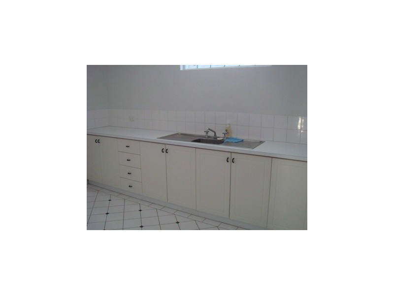 2/19 Kitchener Road, Burswood WA 6100