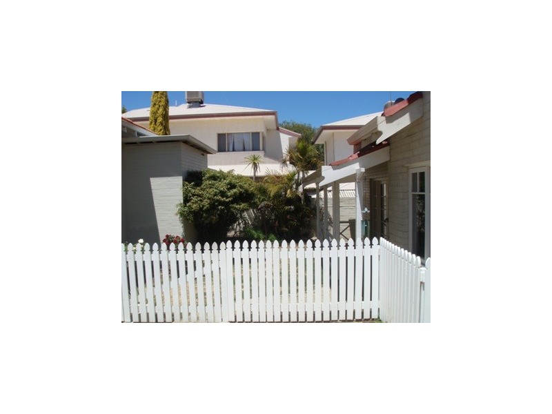 2/19 Kitchener Road, Burswood WA 6100